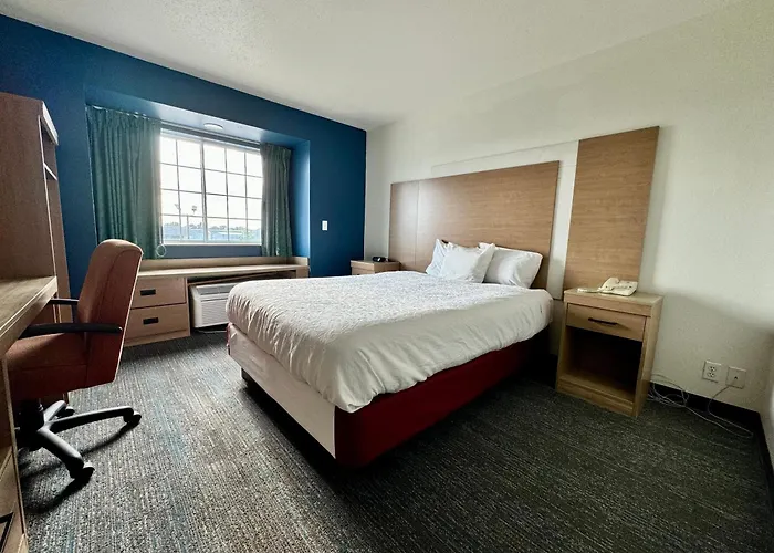 Best Western Red River Lodge Fargo Nd Hotel